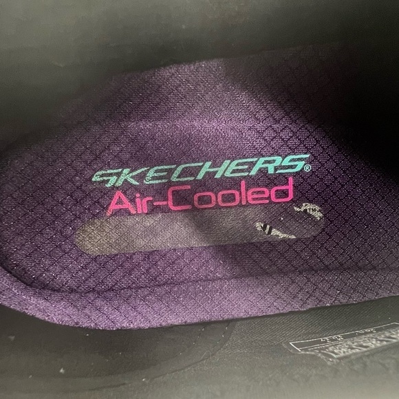 Skechers Black Flex Appeal 2.0 Passports Slip-On Sneakers Size 9 Women's - Picture 2 of 9